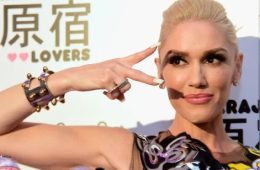 Gwen Stefani Faces Backlash Over Prayer App Post