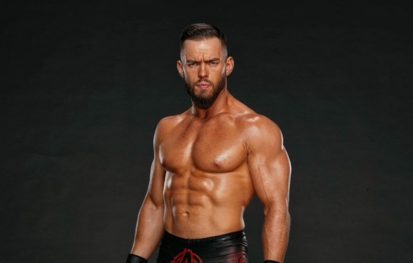 Austin Theory Returns With Two-Word Post After WWE Raw Reveal