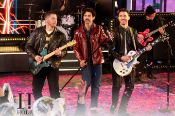 Jonas Brothers Guitar Tech Defends Nick Jonas’ Live Playing