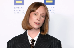 Hannah Einbinder Calls To Abolish ICE After Renee Good Killing