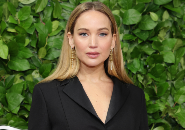 Jennifer Lawrence Says Pattinson Scene Was ‘Easier’ to Film