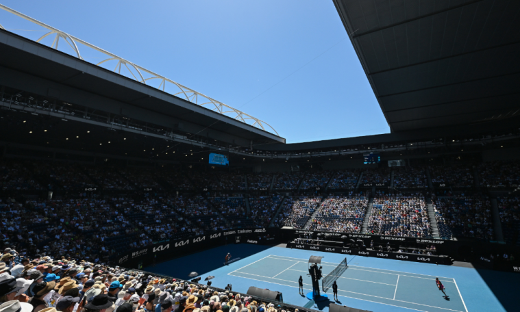 Australian Open issues maximum heat warning amid 45C forecast –