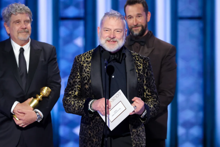 ‘The Pitt’ Honors Healthcare Workers at Golden Globes –