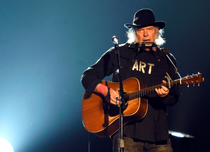 Neil Young gifts Greenland free access to his music catalog –