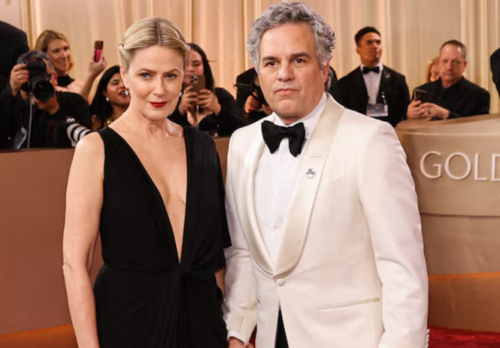 Mark Ruffalo Calls Out Trump on Golden Globes Carpet –