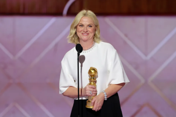Amy Poehler Makes History With First Golden Globe Podcast Win