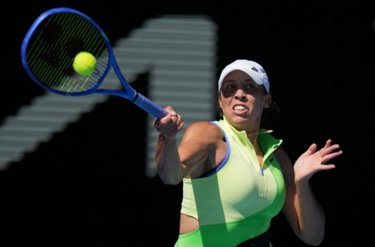 Australian Open halts outdoor play amid extreme heat