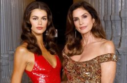 Kaia Gerber Says She Grew Up With Nude Photos of Mom Cindy Crawford