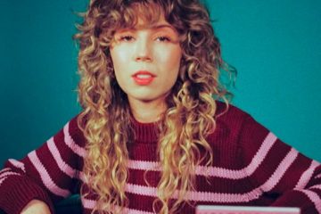 Jennette McCurdy Reflects on Dating an Older Man at 18: “Red Flags All Around”