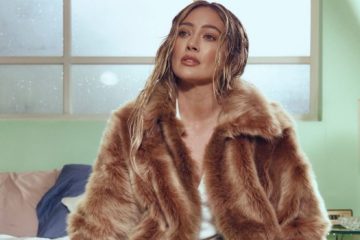 Hilary Duff Performs “What Dreams Are Made Of” on Tour