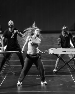 Shakira Celebrates One Year of Las Mujeres Ya No Lloran World Tour