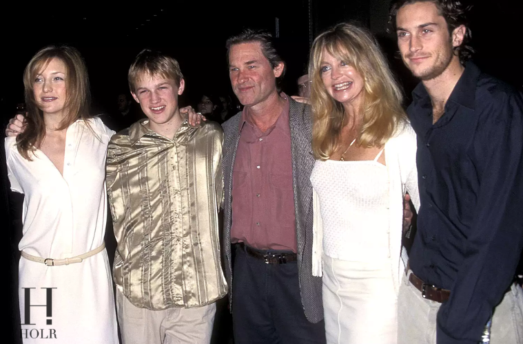 Goldie Hawn & Kurt Russell’s Sweetest Throwback Photos with Their 4 Kids