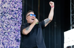 Dropkick Murphys to Play Free Memorial Show for Pretti and Good