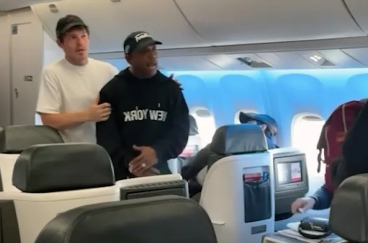 Ja Rule apologizes after Delta flight shouting incident