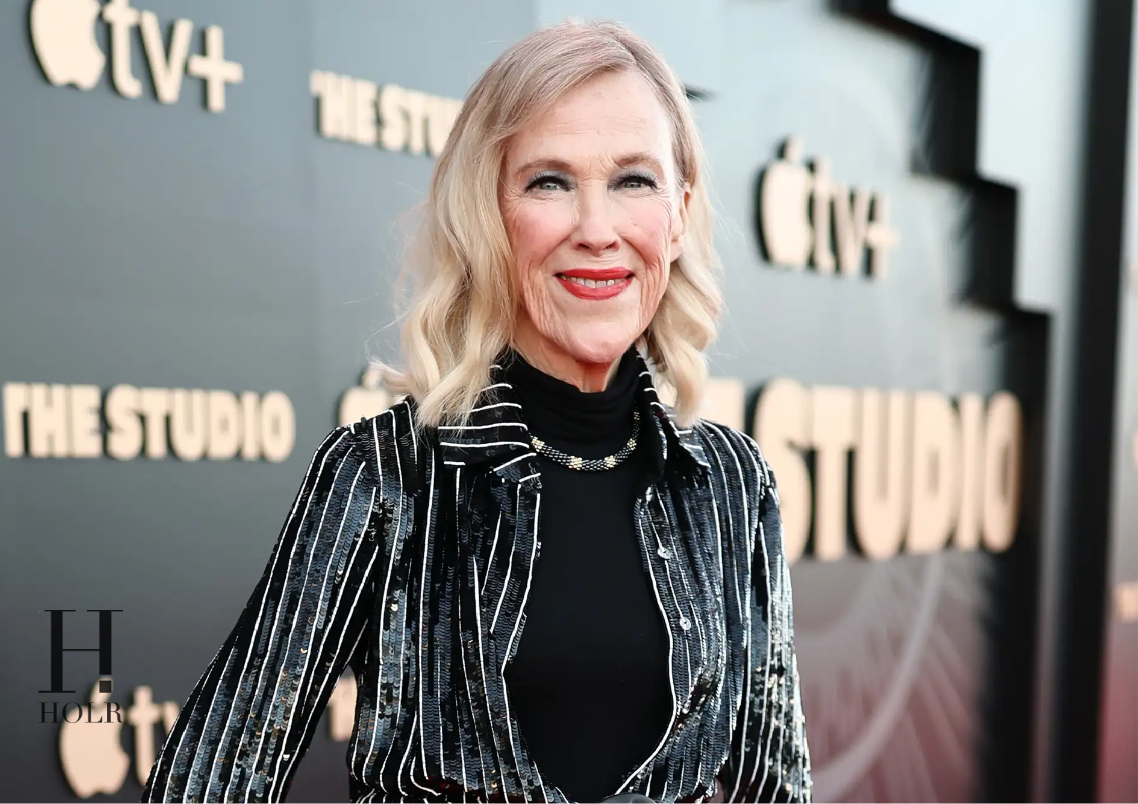 Catherine O’Hara’s Posthumous Win Moves Crowd