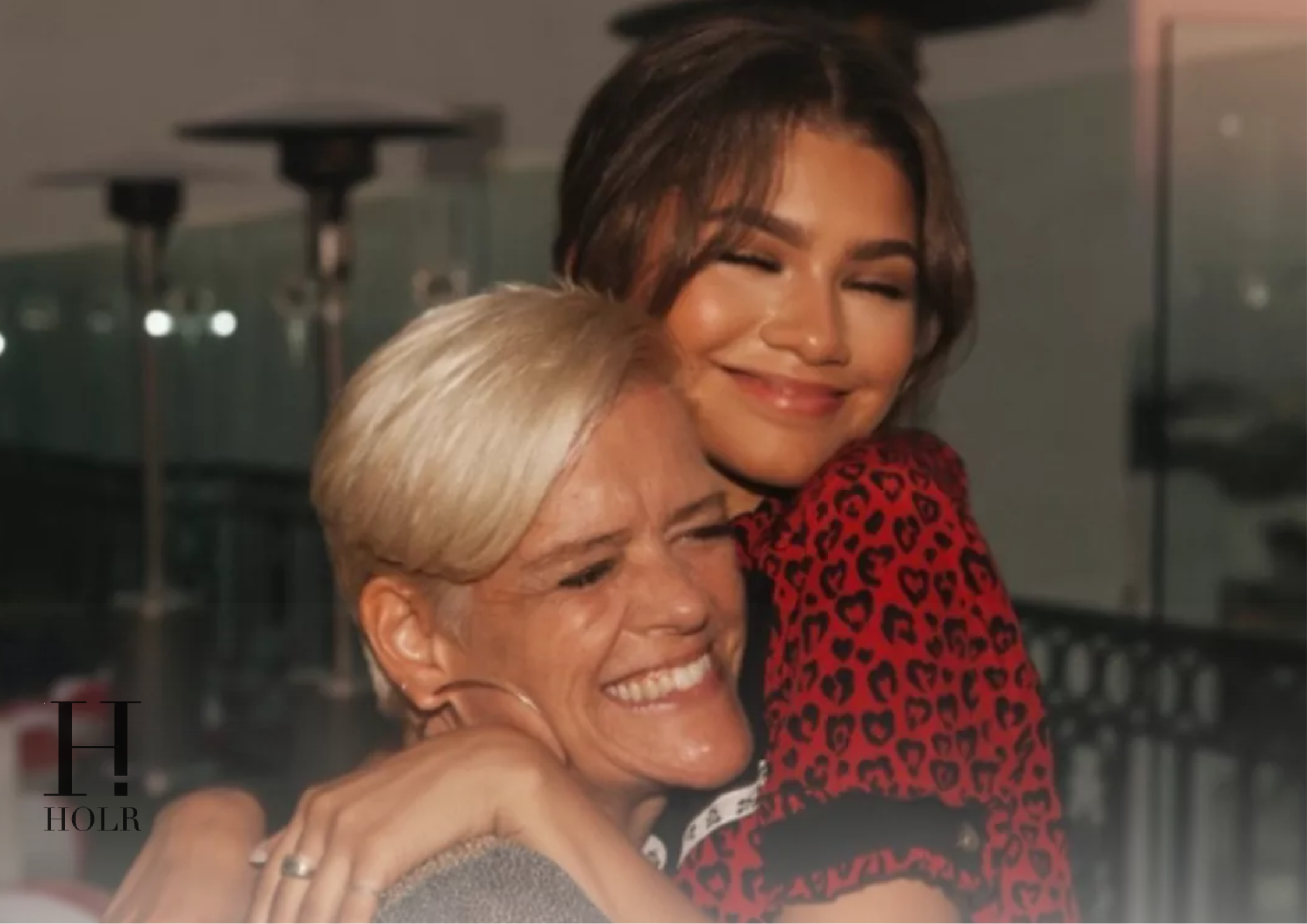 Zendaya’s Mom Reacts to Wedding Claims About Tom Holland –