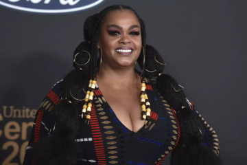 Why Jill Scott Took 10 Years Off and Returned