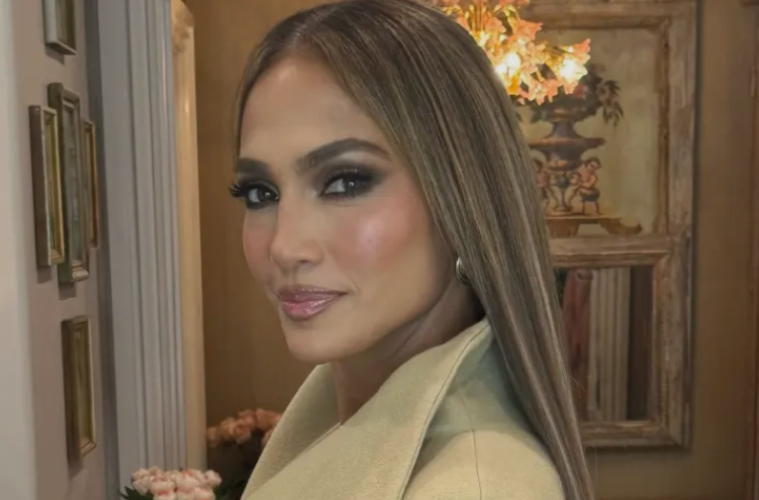 J.Lo Calls This Mascara Her ‘Most Important’ Step