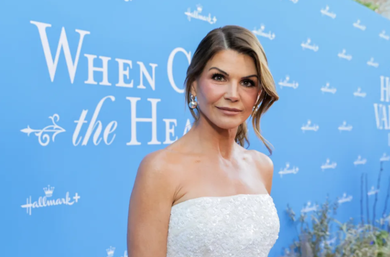 Lori Loughlin Stuns With Youthful Glow at Heart Event