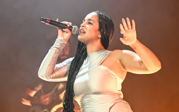 Jorja Smith Heals With Heartfelt New Single “Don’t Leave” –