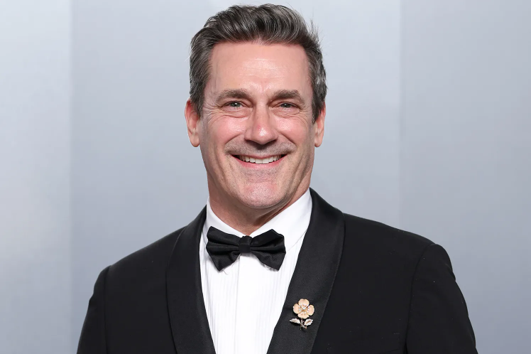 Jon Hamm Confirms Nude Scene in ‘Your Friends & Neighbors’ Premiere