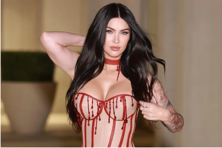 Megan Fox Returns to Instagram With Bold Post