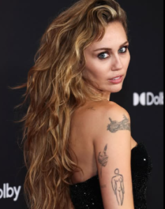 Instagram @mileycyrus