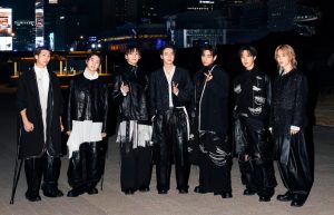 BTS Reunites as Seven for First Full Show