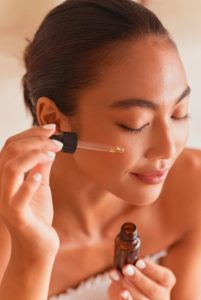 Summer Skincare Routine 2026: Expert Tips for Glowing Skin