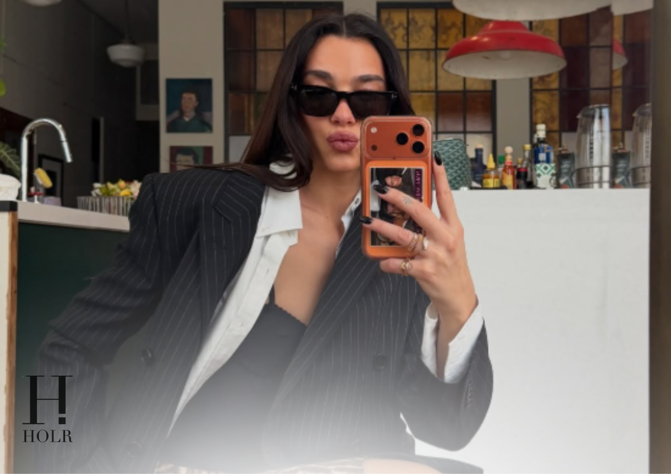 Dua Lipa “Coupla’ Things” Post Goes Viral