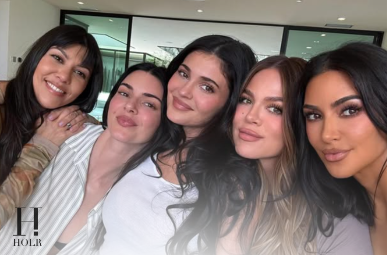 Khloé Kardashian Easter Post Goes Viral