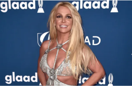 Britney Spears Voluntarily Enters Rehab After DUI Arrest