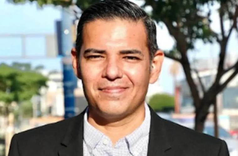 Robert Garcia Seen at Vegas Casino Amid Shutdown