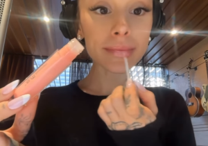 Ariana Grande Shares Her Daily Work Essentials 2026