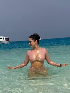 Sunny Leone’s Maldives Vacation Photos Go Viral