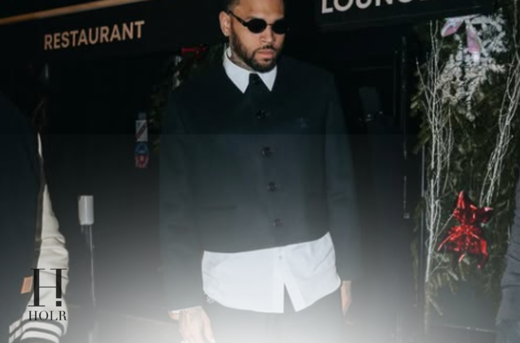 Chris Brown Asks Fans to Help Build R&B Tour Setlist