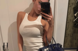 Kylie Jenner’s Latest Mirror Selfie Is Giving Quiet Luxury Energy