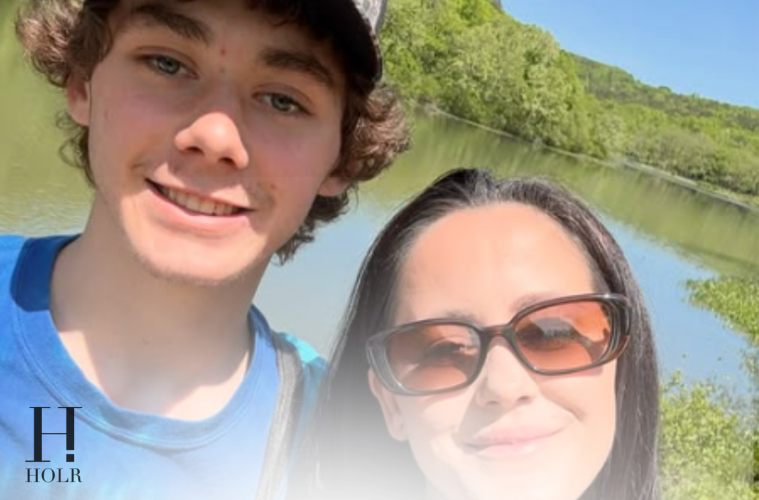 Jenelle Evans Shares Photo with Son Jace After Treatment