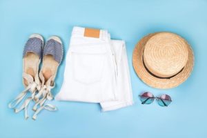 Jennifer Garner and Mariska Hargitay Make White Jeans the Must-Have Summer Trend