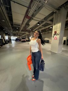 Kylie Jenner’s Latest Mirror Selfie Is Giving Quiet Luxury Energy