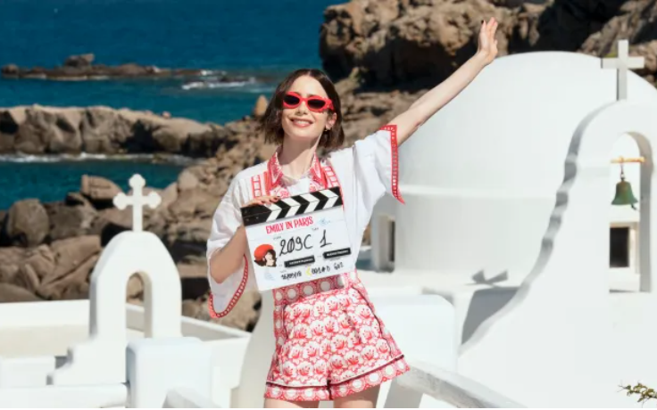 ‘Emily in Paris’ to End With Final Season 6