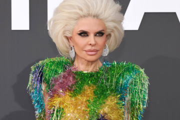 Lisa Rinna Stuns Cannes With Dramatic New Look