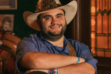 Love on the Spectrum Star Tyler White Drops Country Song