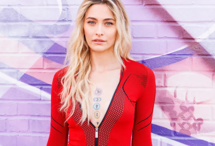 Paris Jackson Responds After Fans Panic Over Her Neck