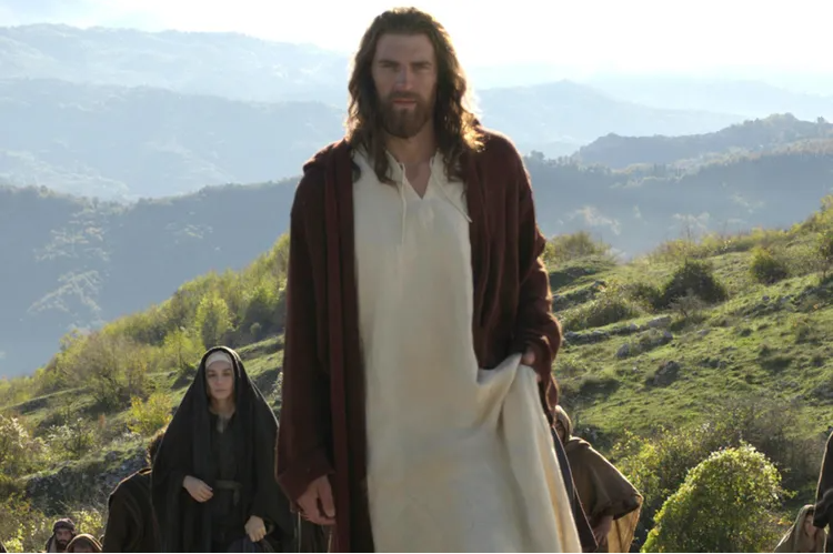 Mel Gibson Unveils First Look at ‘Resurrection’ Epic