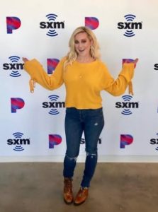 Kellie Pickler Rare TV Appearance After Husband Death
