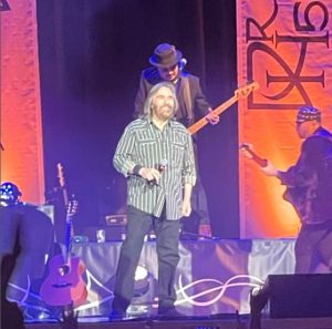 Dennis Locorriere Dies at 76 Following Legendary Dr. Hook Career
