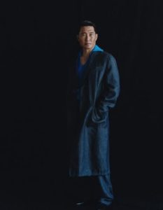 Daniel Dae Kim Reacts to Fans’ Thirsty Tweets in Viral Interview