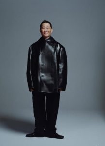 Daniel Dae Kim Reacts to Fans’ Thirsty Tweets in Viral Interview