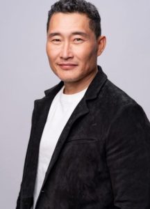 Daniel Dae Kim Reacts to Fans’ Thirsty Tweets in Viral Interview